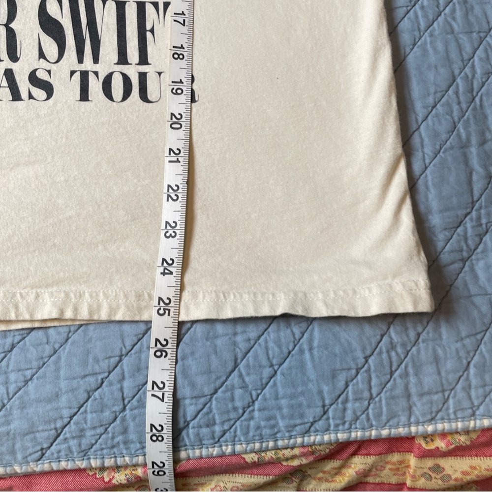 Taylor Swift The Eras Tour Graphic Tee - Black and White - Picture 8 of 8